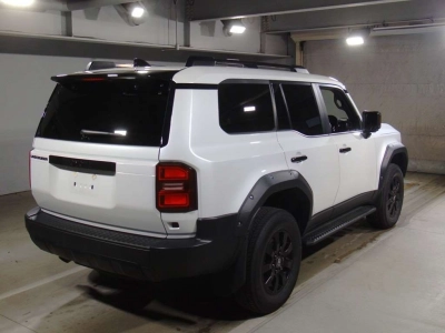 TOYOTA LAND CRUISER 250