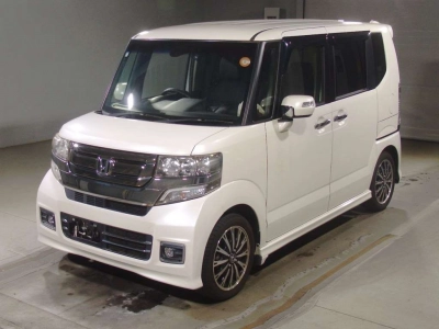 HONDA N BOX CUSTOM