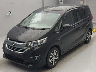HONDA FREED HYBRID