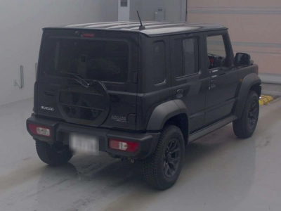 SUZUKI JIMNY NOMADE