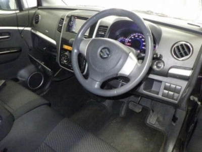 SUZUKI WAGON R STINGRAY