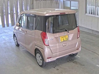 MITSUBISHI EK SPACE
