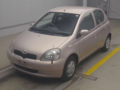 TOYOTA VITZ
