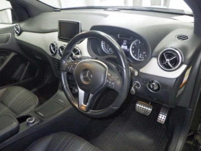 MERCEDES BENZ B CLASS