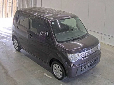 SUZUKI MRWAGON