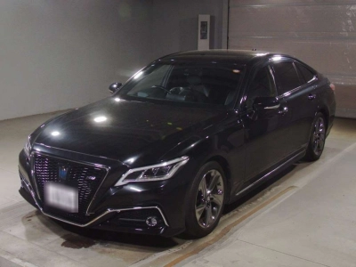 TOYOTA CROWN HYBRID