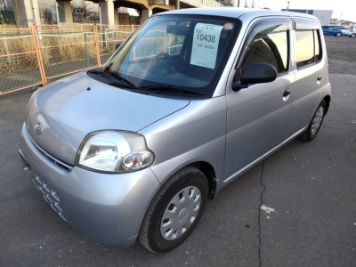 DAIHATSU ESSE