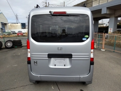 HONDA N-VAN