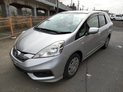 HONDA FIT SHUTTLE