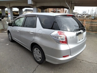 HONDA FIT SHUTTLE