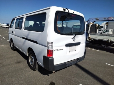 NISSAN CARAVAN