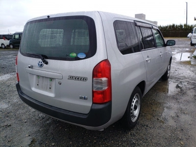 TOYOTA SUCCEED WAGON