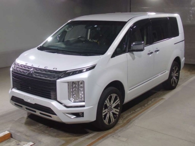 MITSUBISHI DELICA D:5