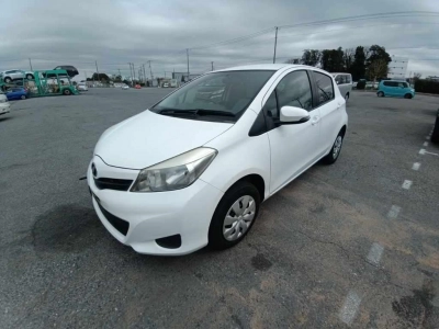 TOYOTA VITZ