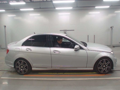 MERCEDES BENZ C CLASS