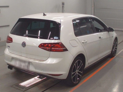 VOLKSWAGEN GOLF GTE
