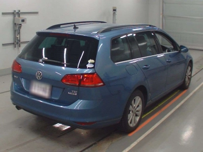 VOLKSWAGEN GOLF VARIANT