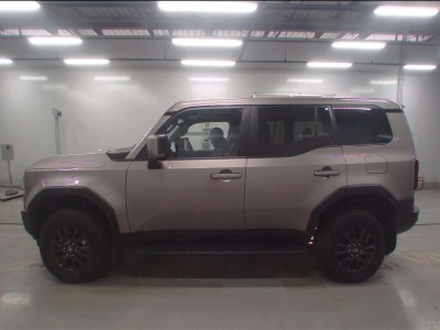 TOYOTA LAND CRUISER 250