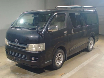 TOYOTA REGIUS VAN