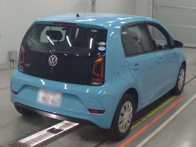 VOLKSWAGEN UP!