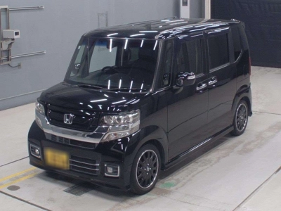 HONDA N BOX CUSTOM