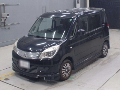 MITSUBISHI DELICA D:2