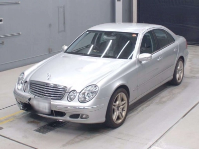 MERCEDES BENZ E CLASS