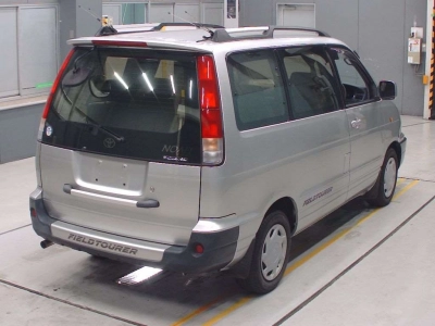 TOYOTA TOWN ACE NOAH