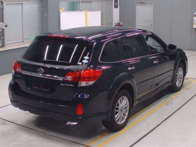 SUBARU OUTBACK