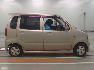SUZUKI WAGON R