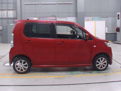 SUZUKI WAGON R STINGRAY