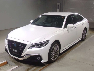 TOYOTA CROWN HYBRID