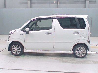 SUZUKI WAGON R STINGRAY