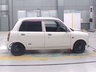 DAIHATSU MIRA GINO