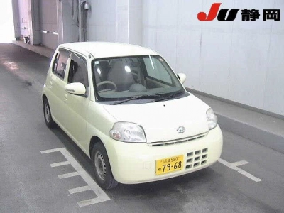 DAIHATSU ESSE