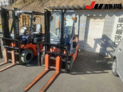 TOYOTA  FORKLIFT 