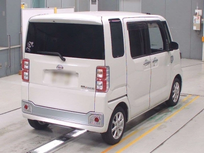 DAIHATSU WAKE
