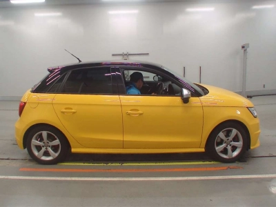 AUDI S1 SPORTBACK
