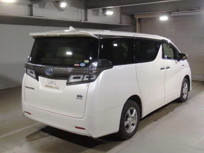 TOYOTA VELLFIRE HYBRID