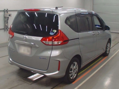 HONDA FREED + HYBRID