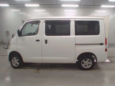 TOYOTA TOWN ACE VAN