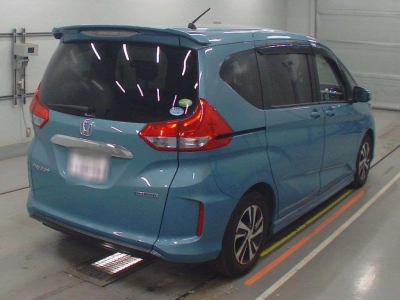 HONDA FREED + HYBRID