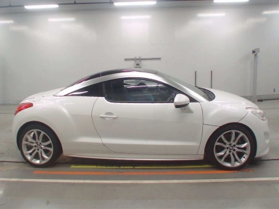 PEUGEOT RCZ