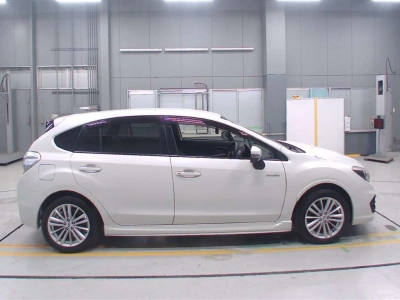 SUBARU IMPREZA SPORT HYBRID