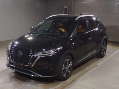 NISSAN KICKS