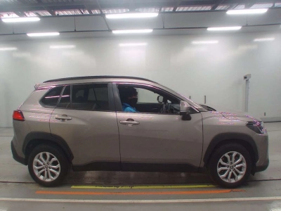 TOYOTA COROLLA CROSS