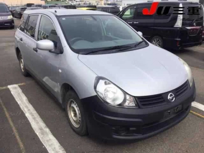 NISSAN AD VAN