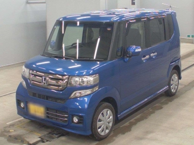 HONDA N BOX CUSTOM