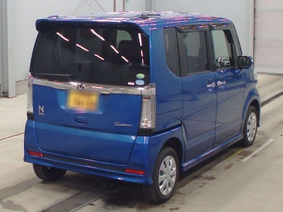 HONDA N BOX CUSTOM