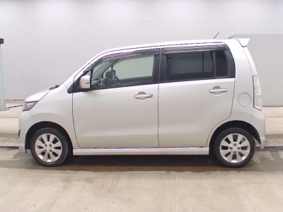 SUZUKI WAGON R STINGRAY